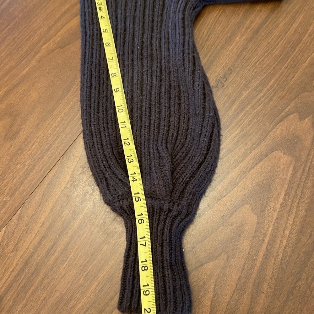 Urban Outfitters Cropped Charcoal Gray Chunky Cowl Neck Sweater – Size Small - Picture 6 of 12